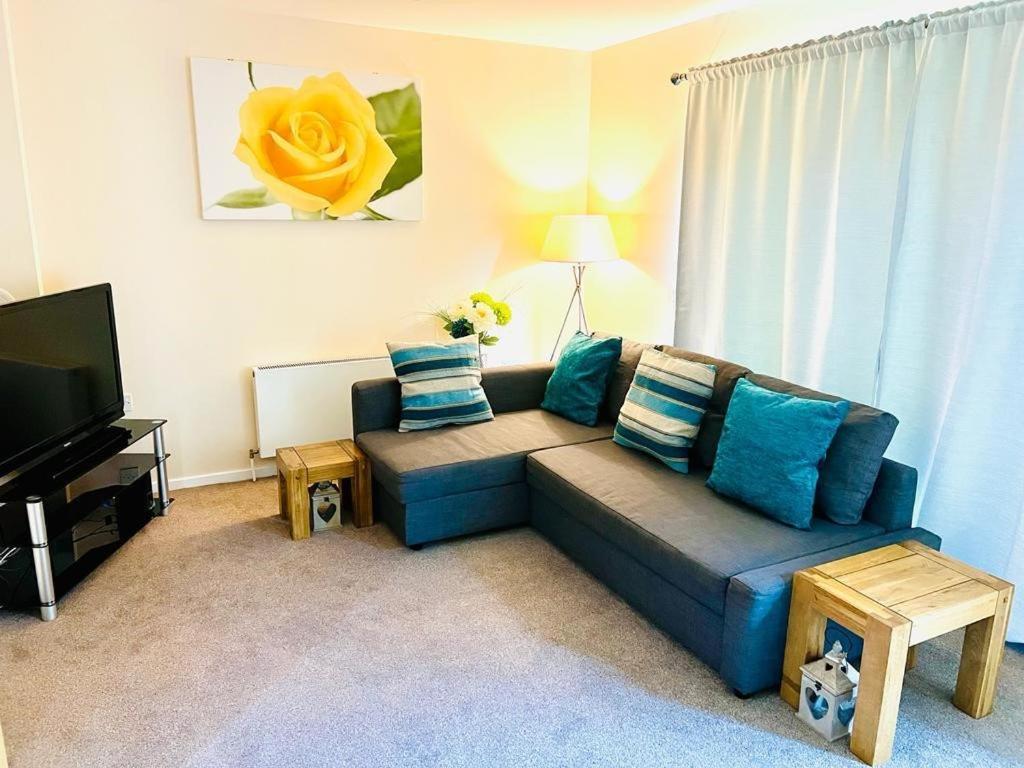 Апартаменты Cakemuir Detached House, 3 Bed, Free Parking &Private Garden Эдинбург Экстерьер фото